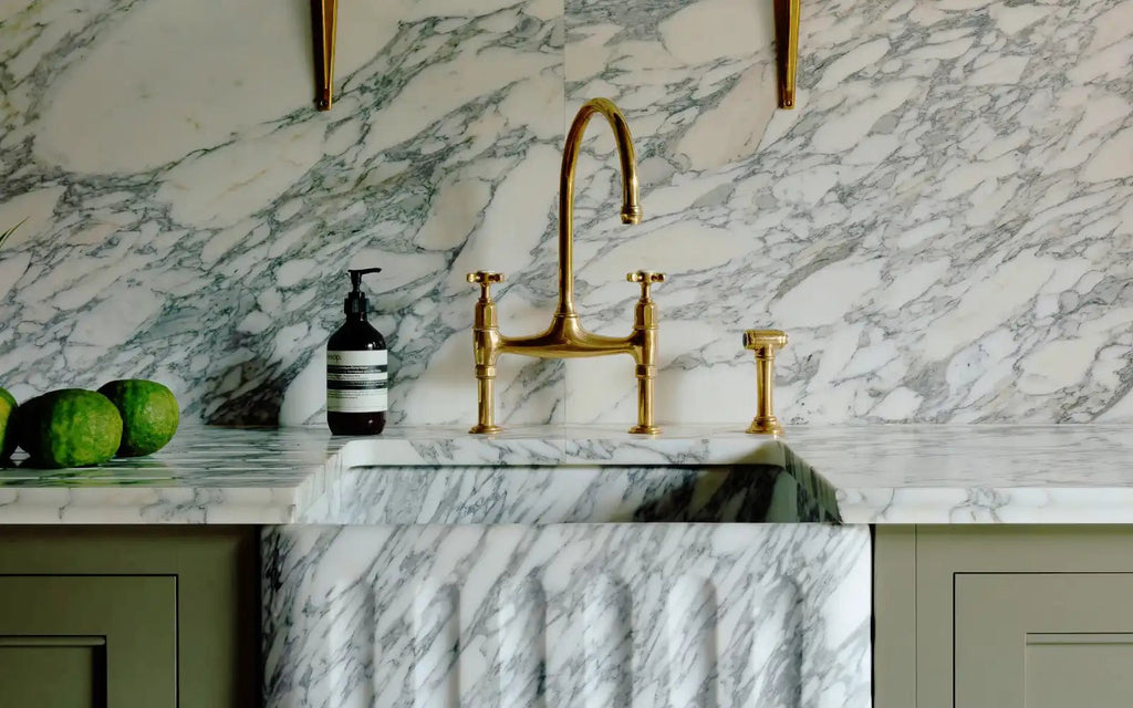 Brass vs Stainless Steel Faucets: Which Luxury Faucet Material Is Best for Your Kitchen or Bathroom? - Brooklyn Brass