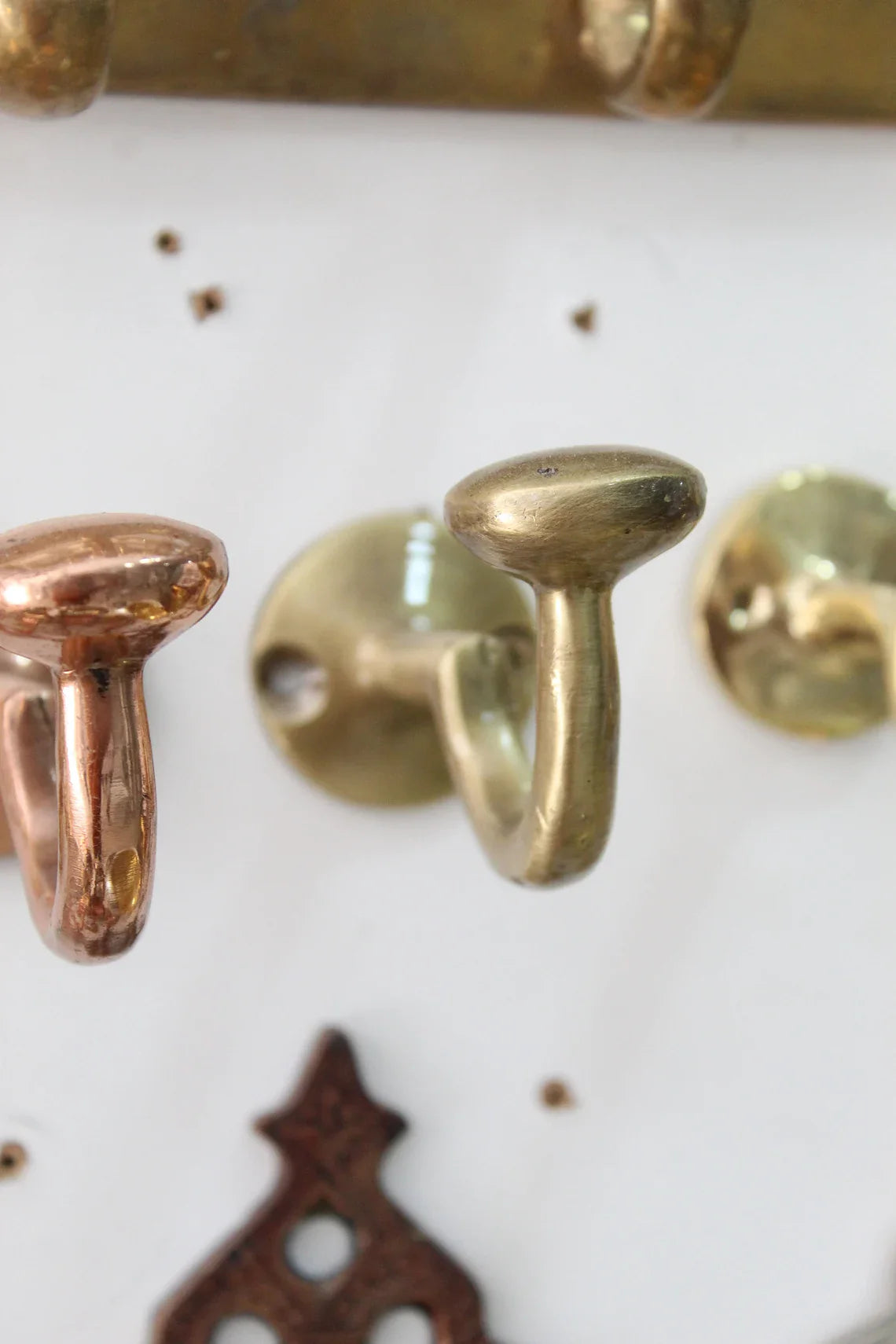 Rustic Wall Mounted Brass Hooks for Bathroom and Coat Hanging