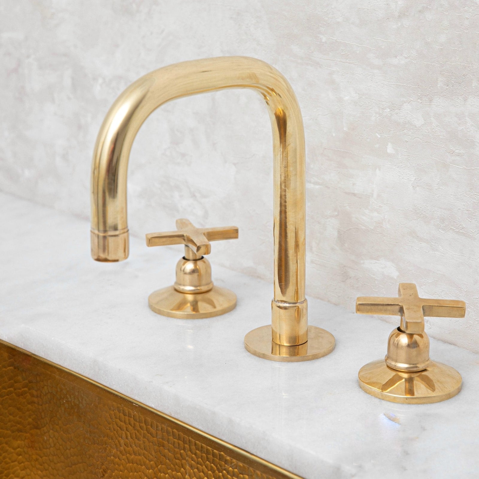 Unlacquered Brass 3 Holes Widespread Faucet - Deck Mount Brass Bathroom Tap - handcrafted luxury Bathroom Faucets for kitchen and bathroom interiors by Brooklyn Brass