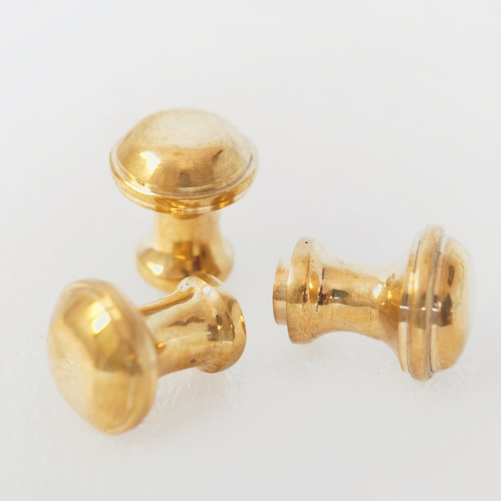 Unlacquered Brass Knobs, Antique Brass Round Knob, Vintage Cabinet Knobs - handcrafted luxury Hardware and Drains for kitchen and bathroom interiors by Brooklyn Brass