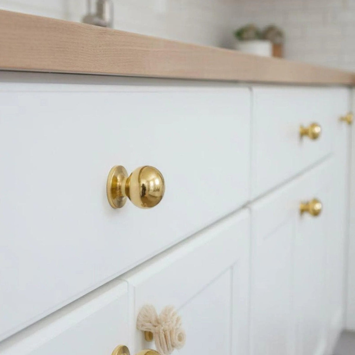 Unlacquered Brass Round Cabinet Knobs – Solid Brass Drawer Knobs - handcrafted luxury Hardware and Drains for kitchen and bathroom interiors by Brooklyn Brass