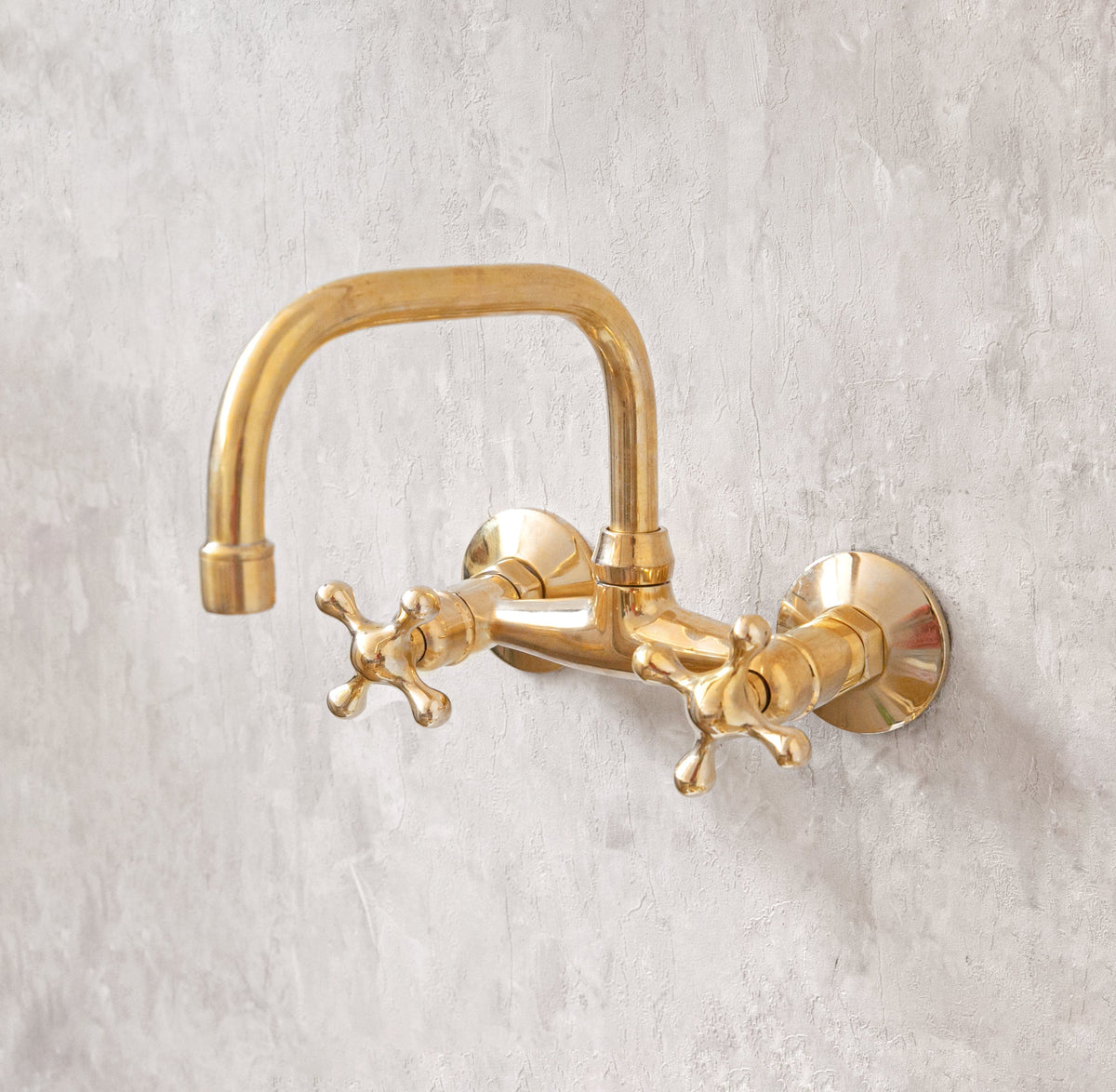 Wall Mounted Solid Brass Faucet For Bathroom and Kitchen