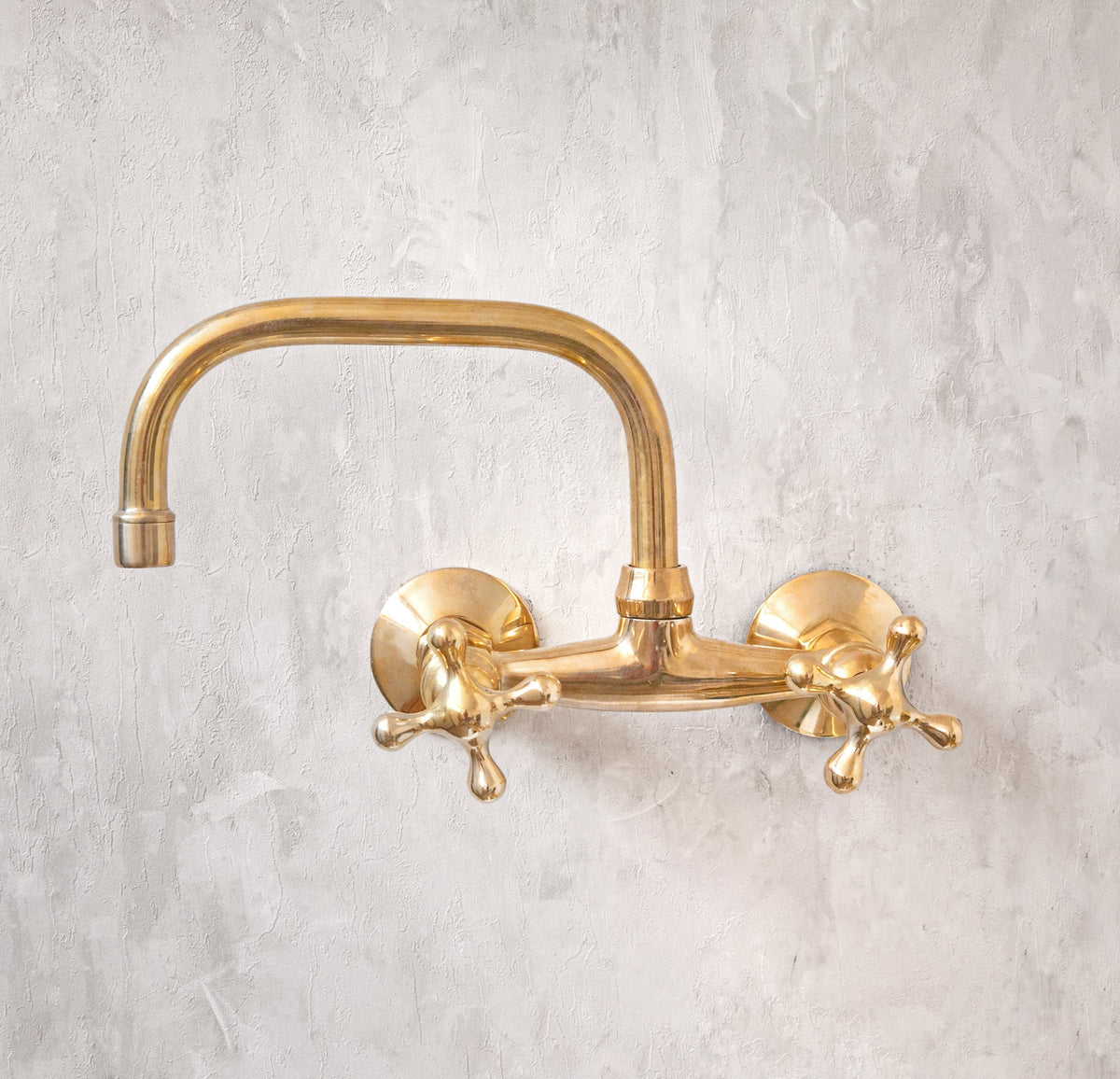 Wall Mounted Solid Brass Faucet For Bathroom and Kitchen