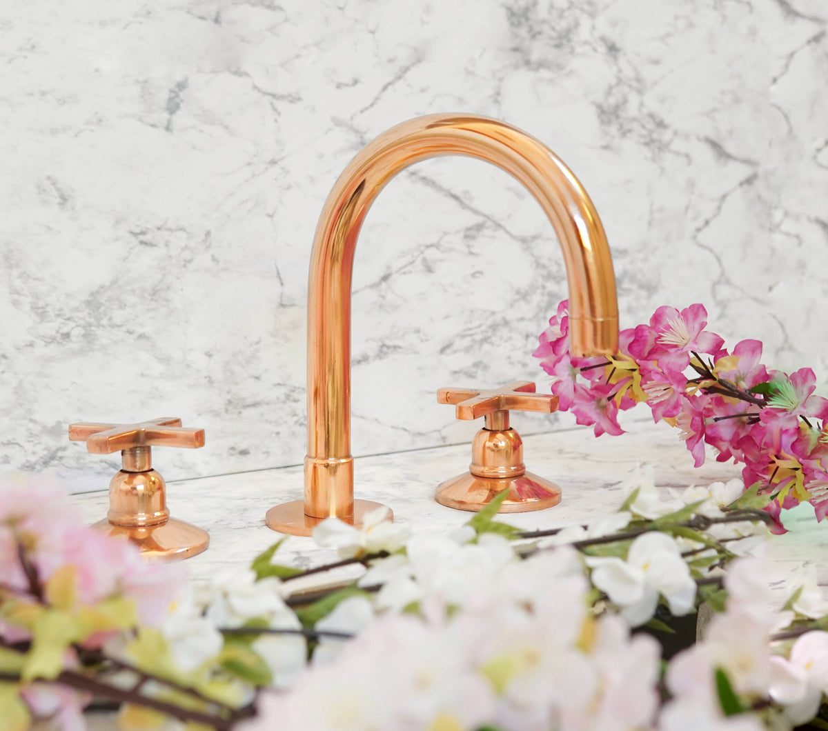 Copper Widespread 3 holes Deck mounted Faucet - Vanity Sink Bathroom  Tap