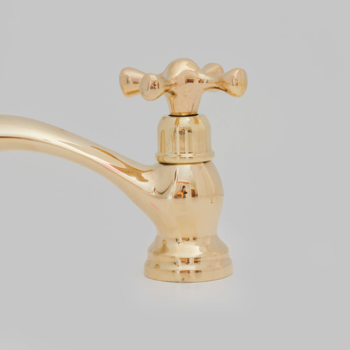 Single Hole Brass Bathroom Faucet - Brass Single Hole Bathroom Faucet - handcrafted luxury Bathroom Faucets for kitchen and bathroom interiors by Brooklyn Brass